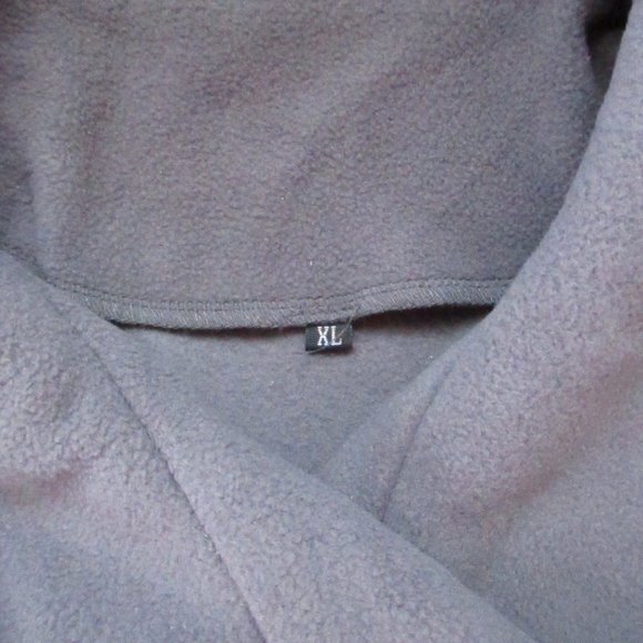 Fleece sweatshirt - Picture 7 of 7